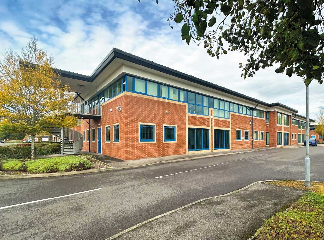 Theale-Lakes-gallery9